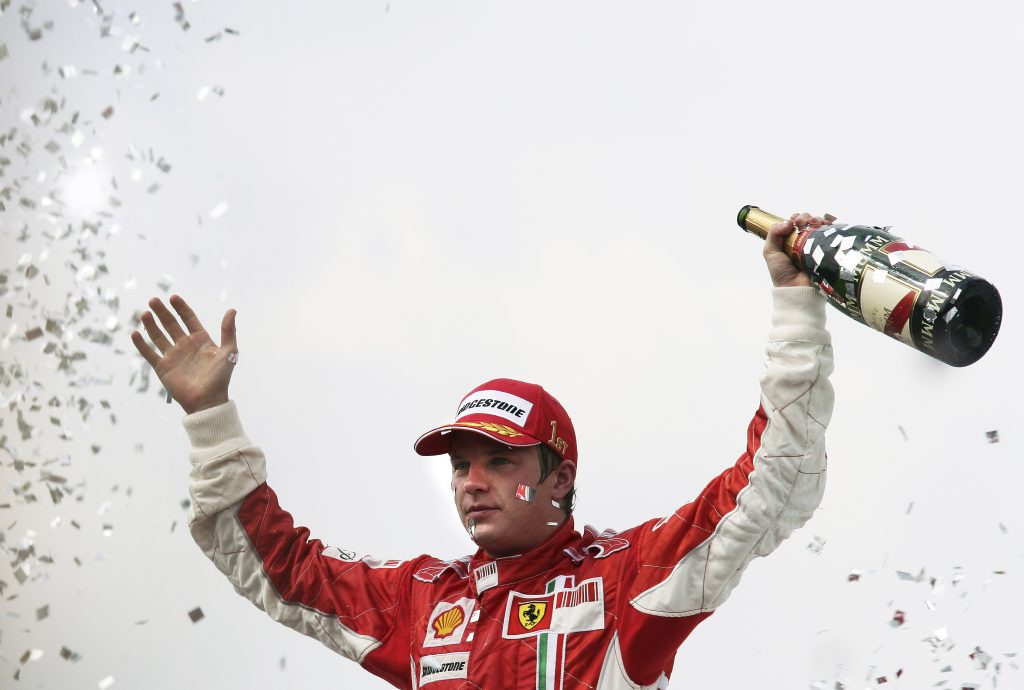 Kimi Raikkonen wins the 2007 F1 championship
