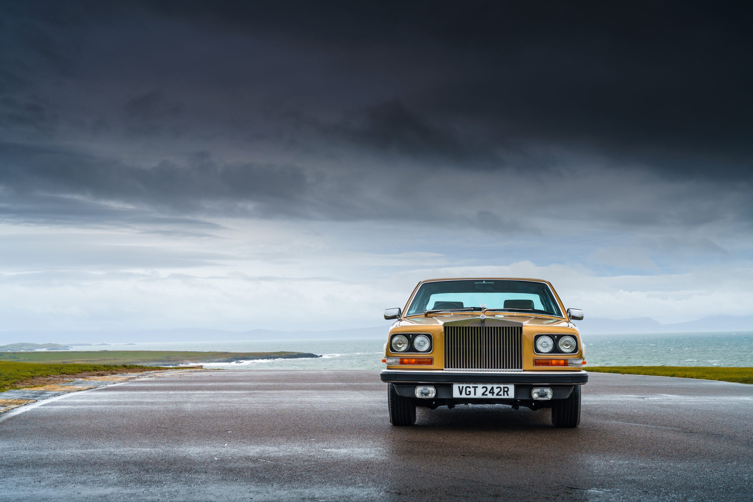Rolls-Royce Camargue video: 