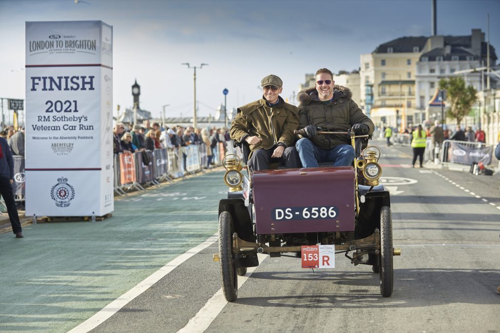 Paul Cowland and James Wood complete 2021 Veteran Car Run