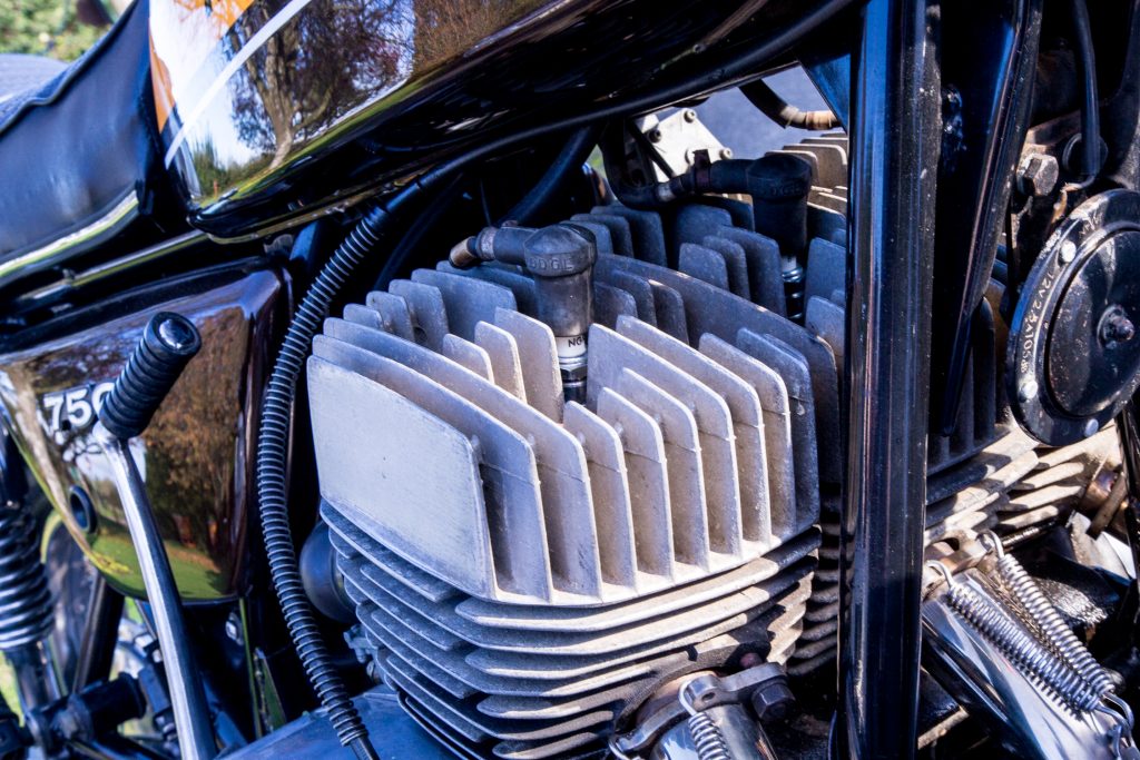 1972 Kawasaki H2 engine