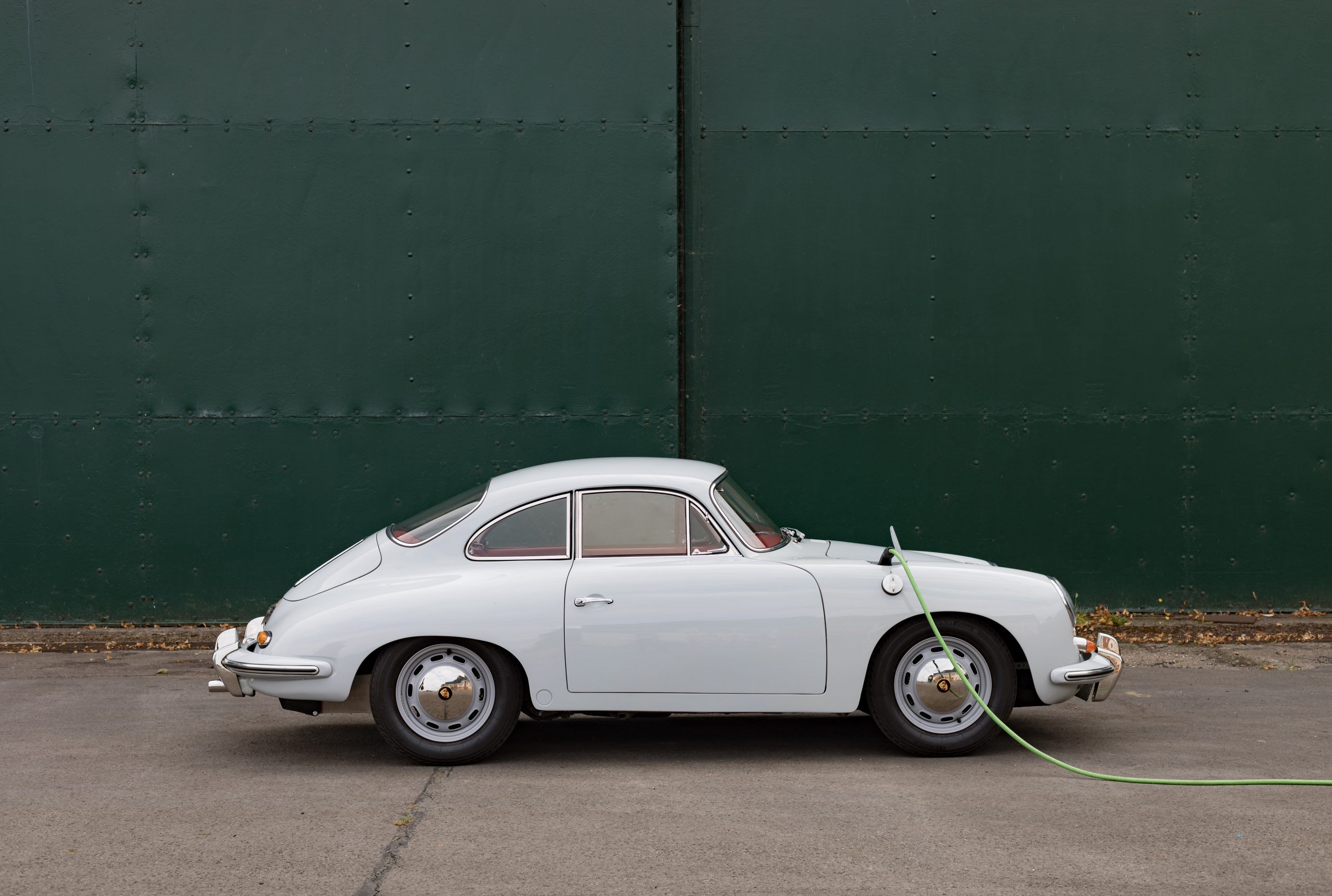 Review: Electrogenic Porsche 356 EV