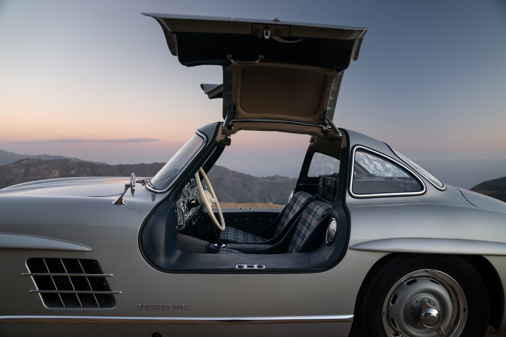 1955 Mercedes 300SL Alloy Gullwing interior