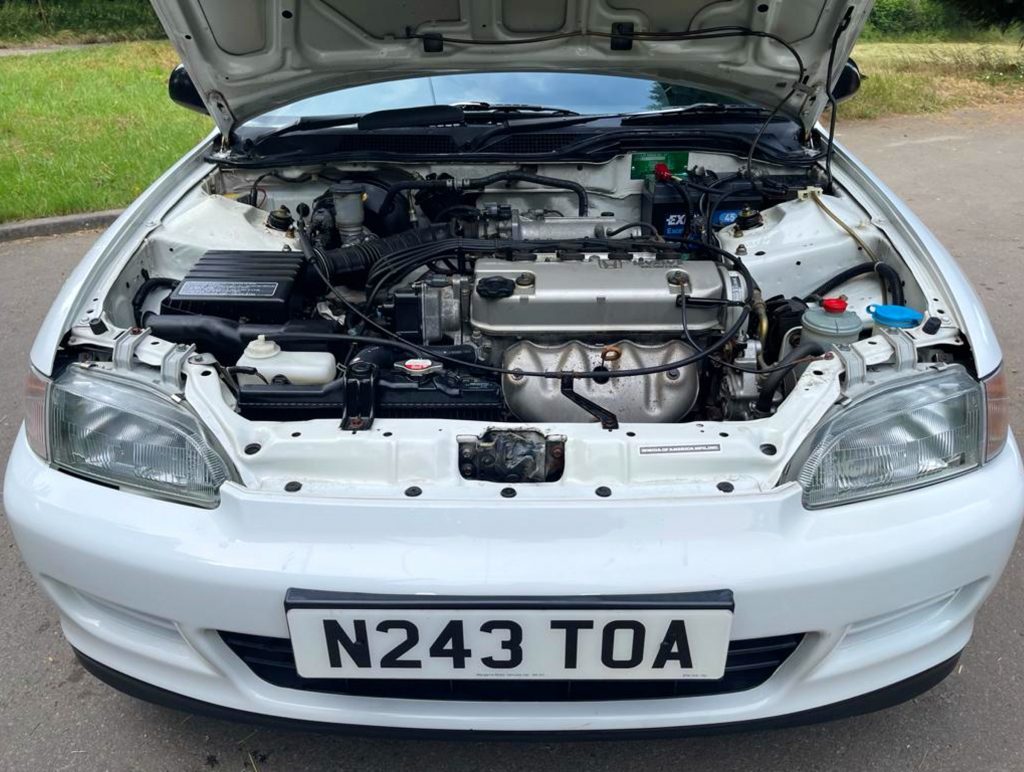 1995 Honda Civic Coupe engine