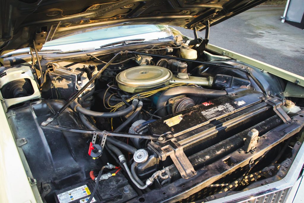 1975 Cadillac ex-Elvis engine