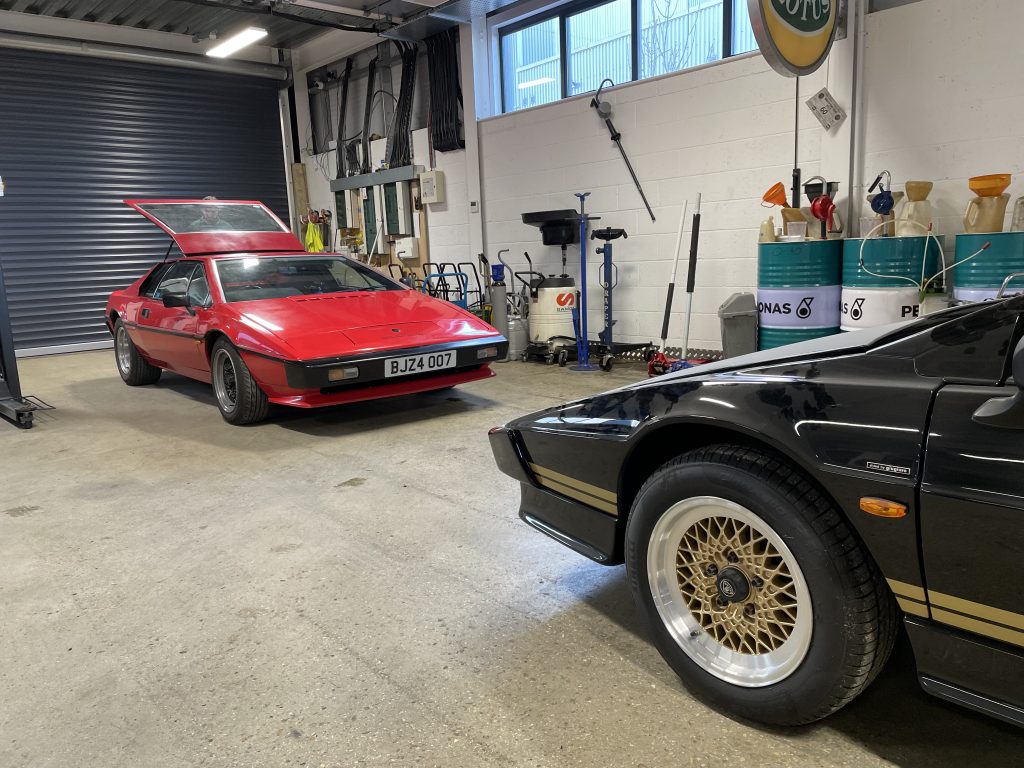 Lotus Esprit respray cost