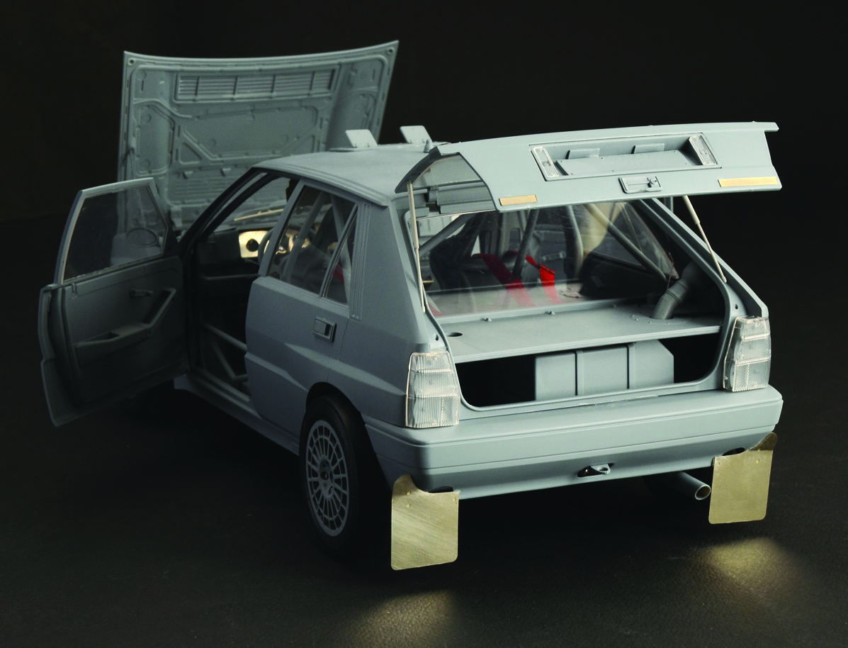 Italeri Lancia Integrale model kit