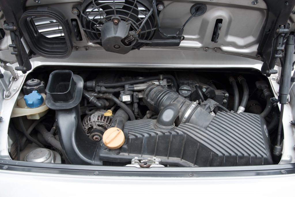 Porsche 996 engine