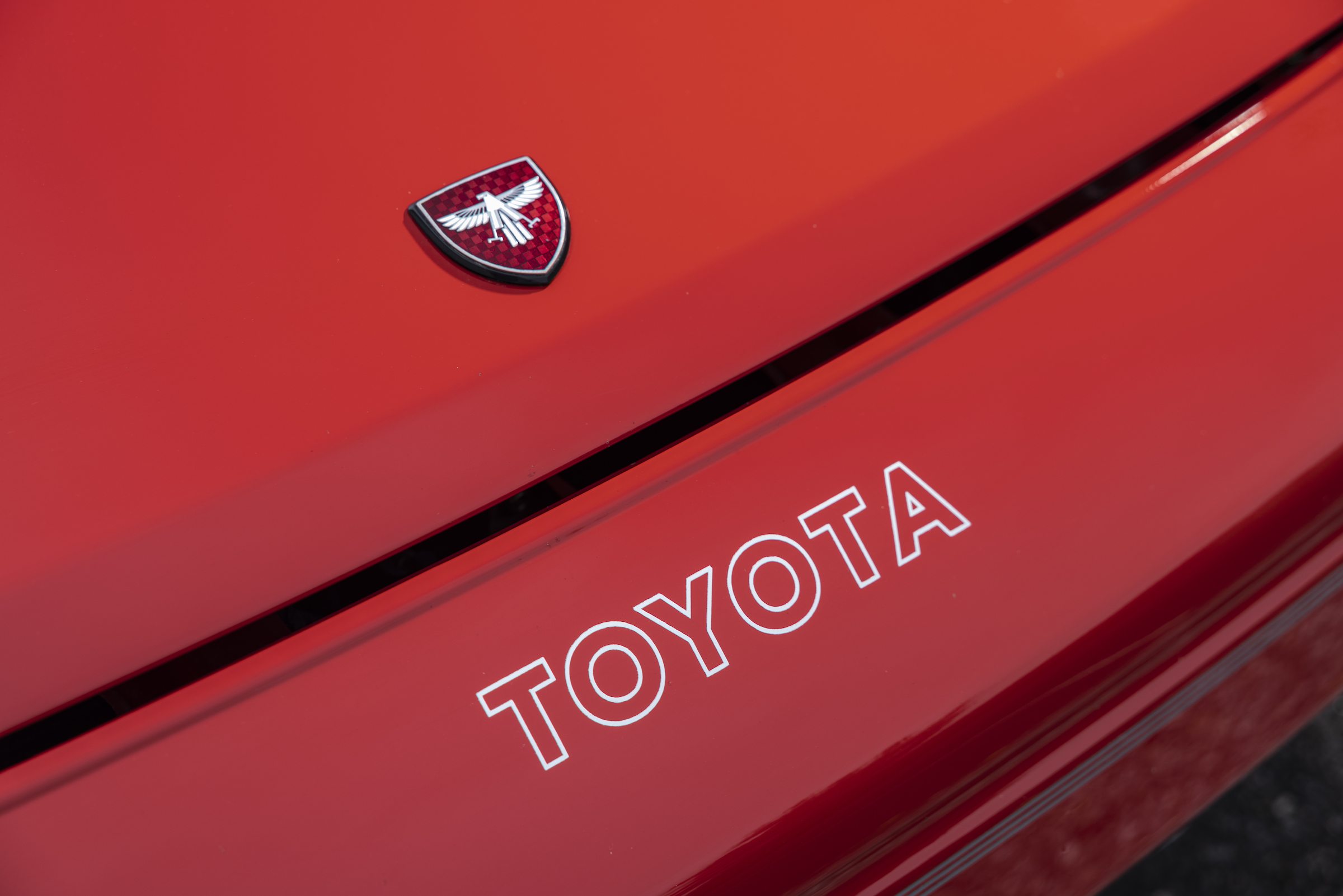 Toyota MR2 AW11 badge