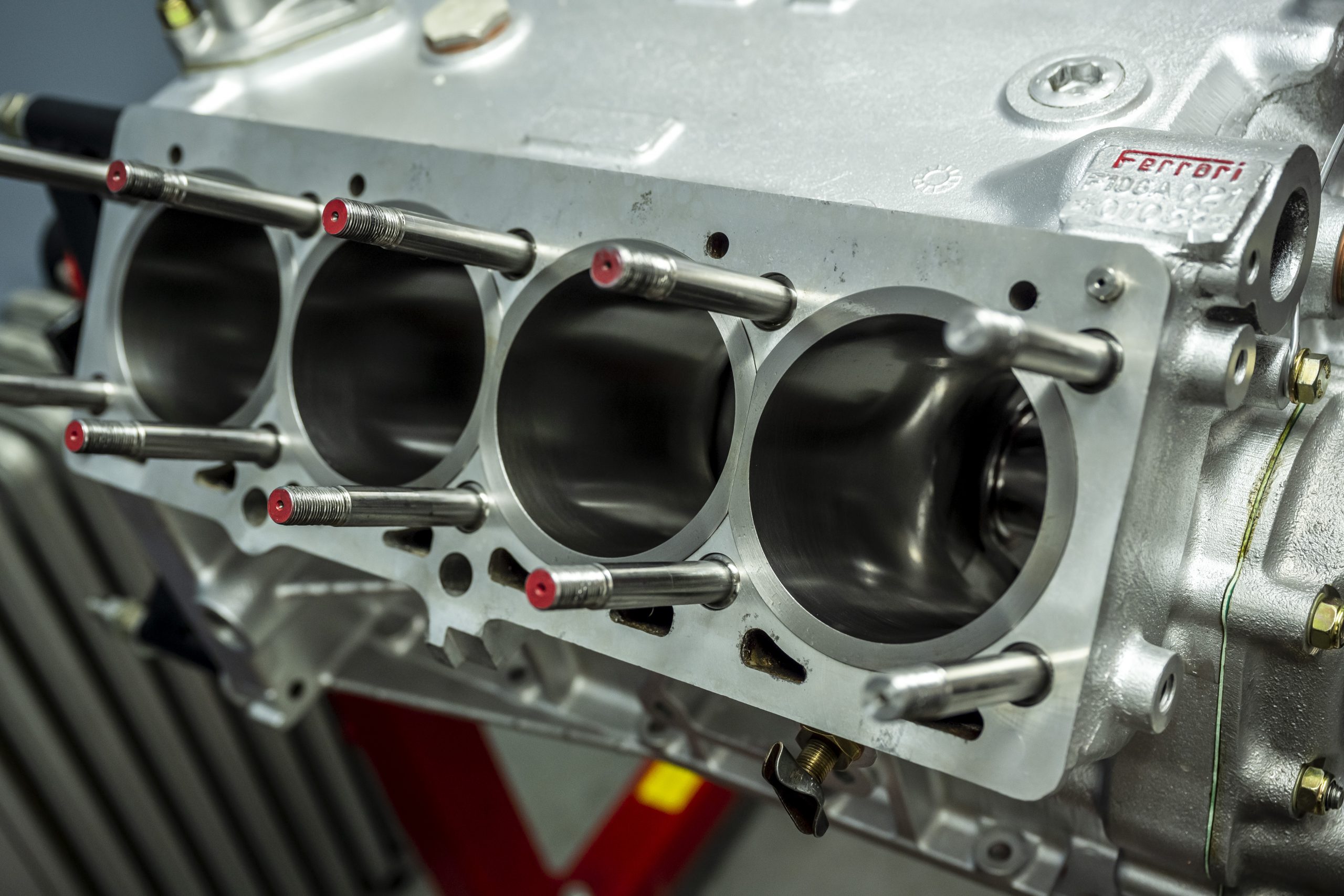 Ferrari engine rebuild Moto Technique