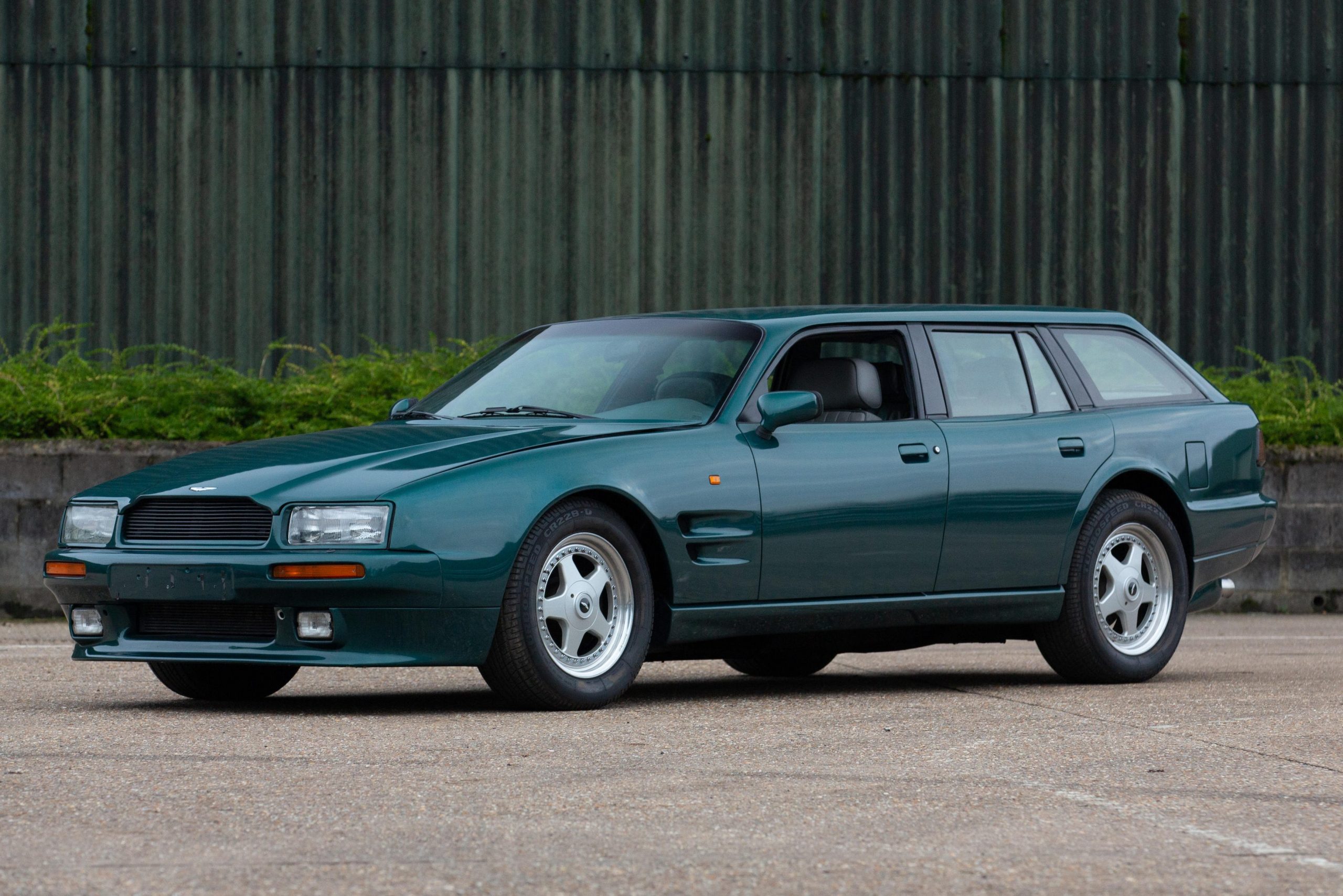 Aston Martin Virage shooting brake