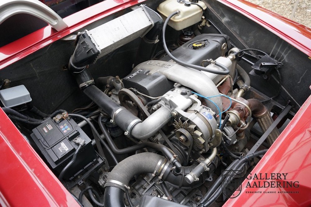 1998 Bizzarrini Kjara concept diesel engine