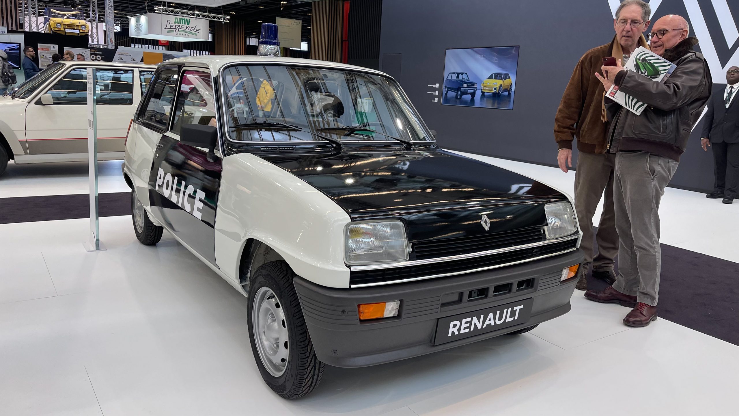 Renault 5 police car
