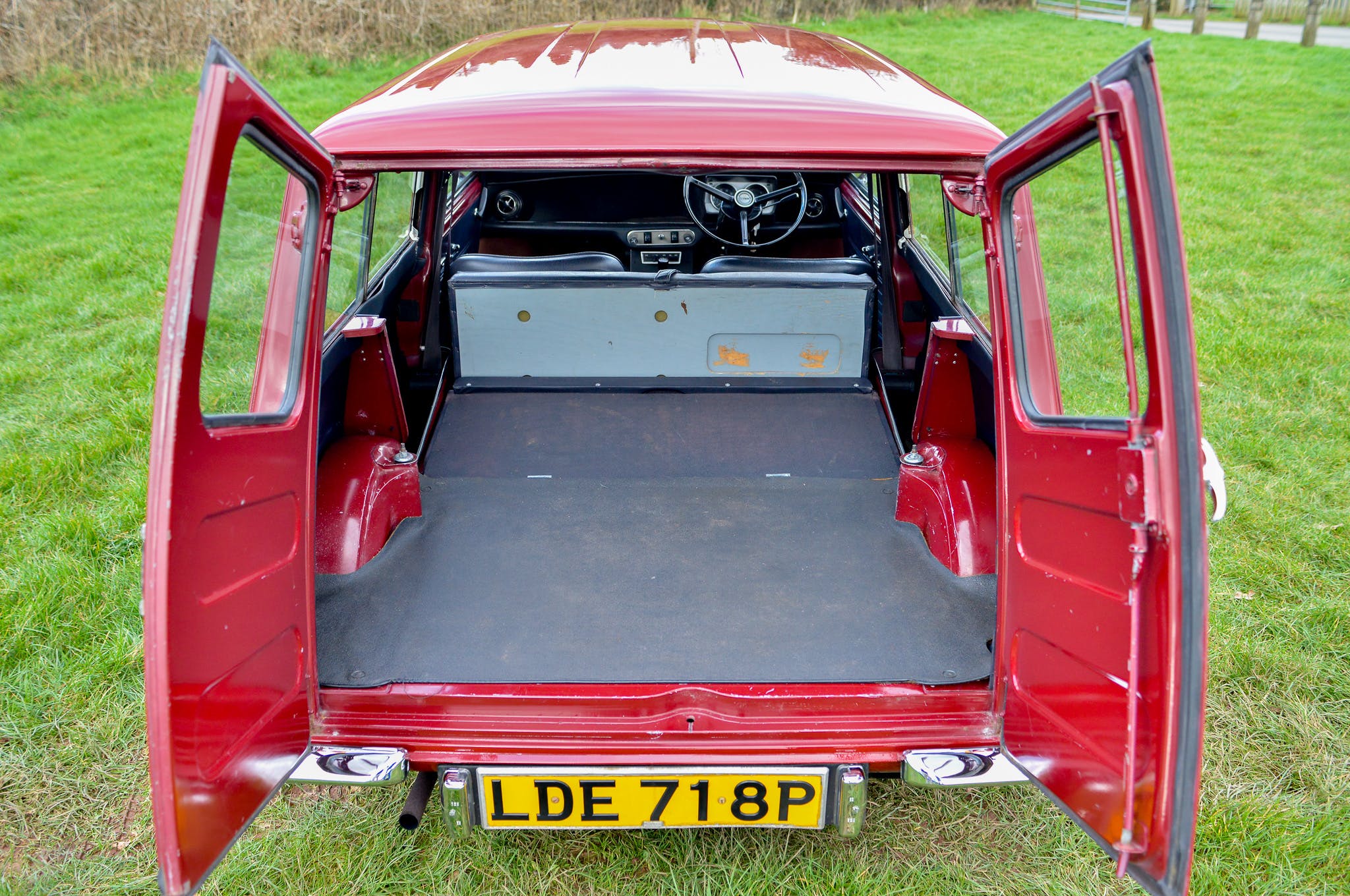 1976 Austin Mini Clubman Estate boot