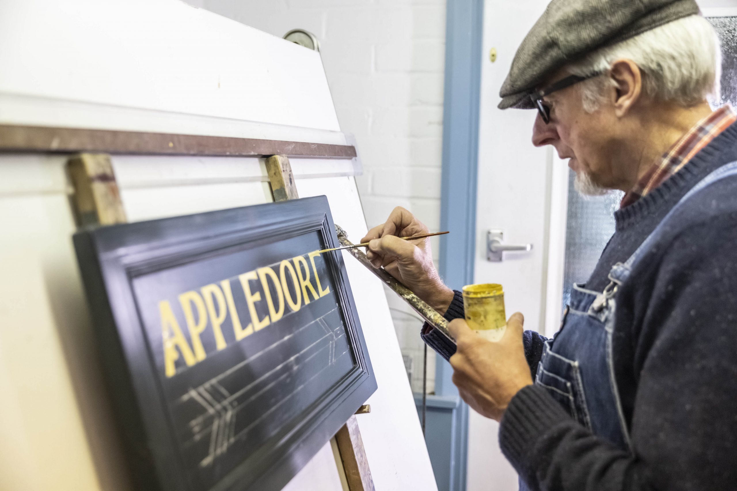 Terry Smith signwriting