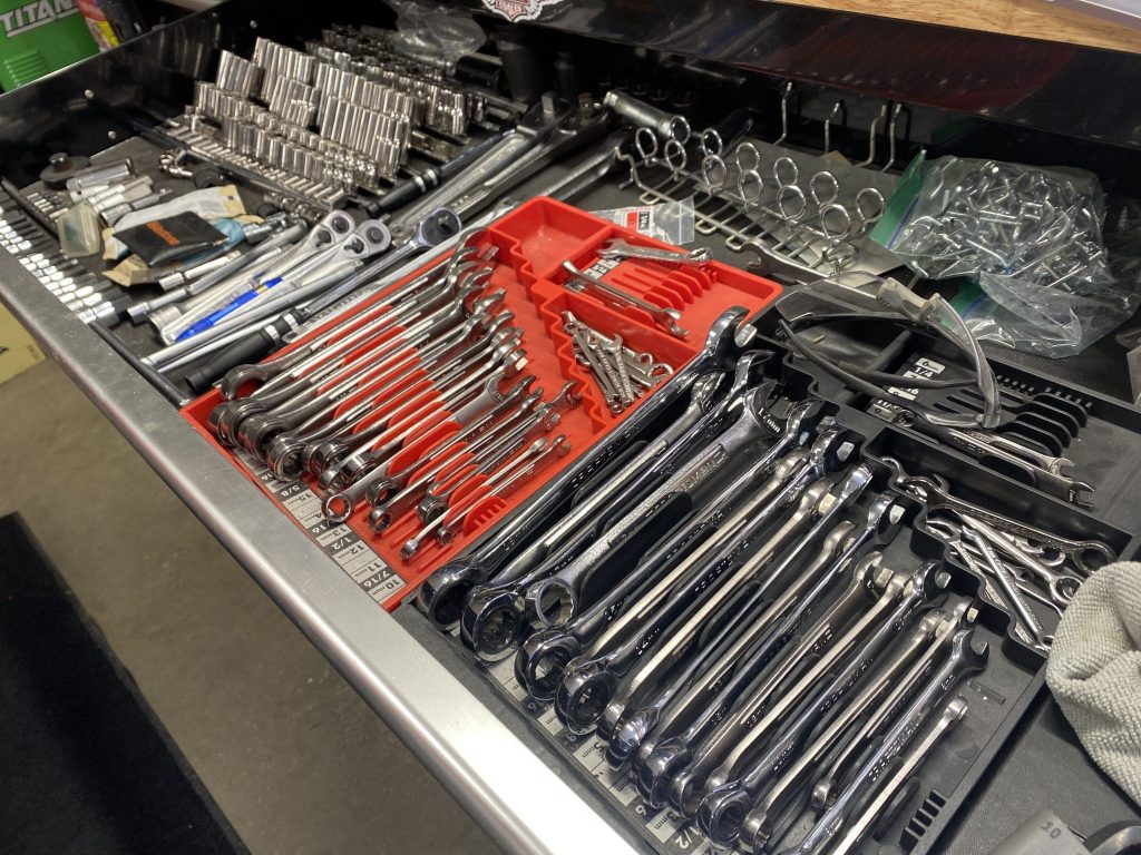 Organising tool drawers