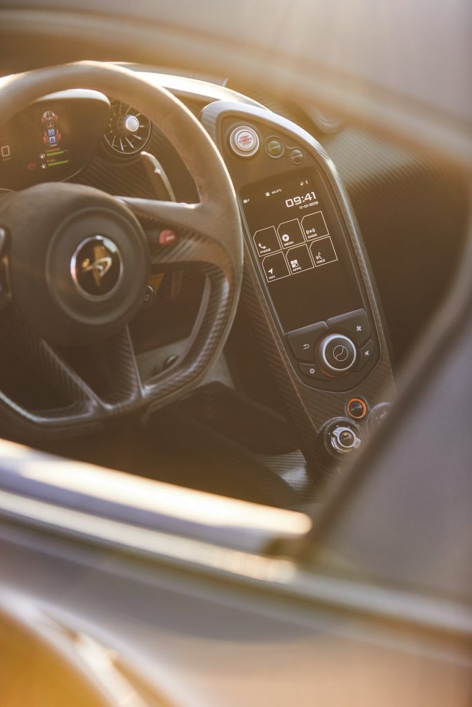 McLaren P1 interior