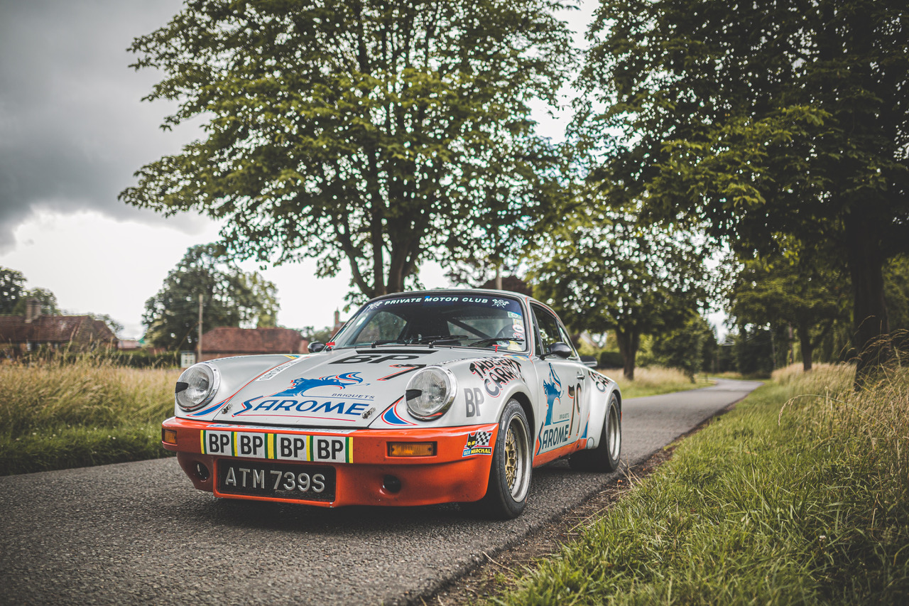 Porsche 911 painted by Terry Smith