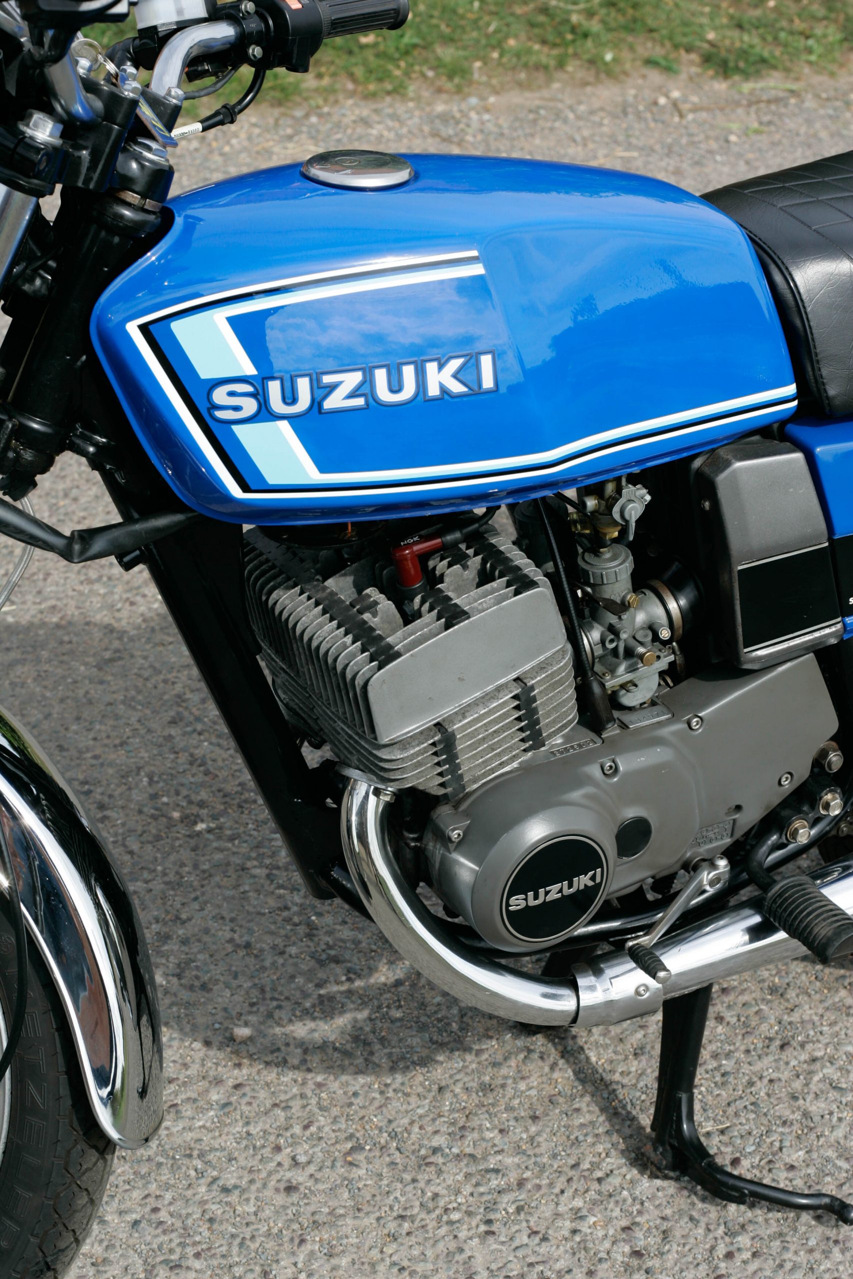 Suzuki GT250 X7 classic bike review