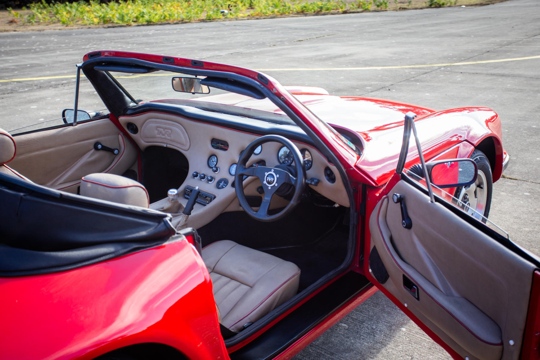 1989 TVR S2 interior