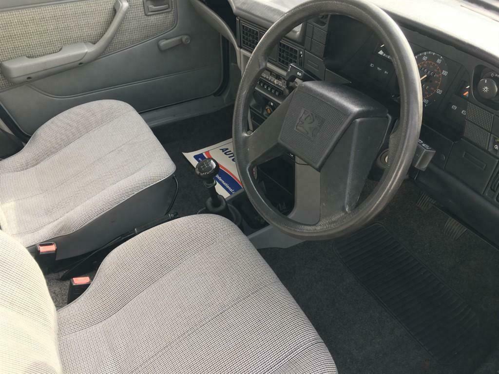 1985 Vauxhall Astra Mk2 interior