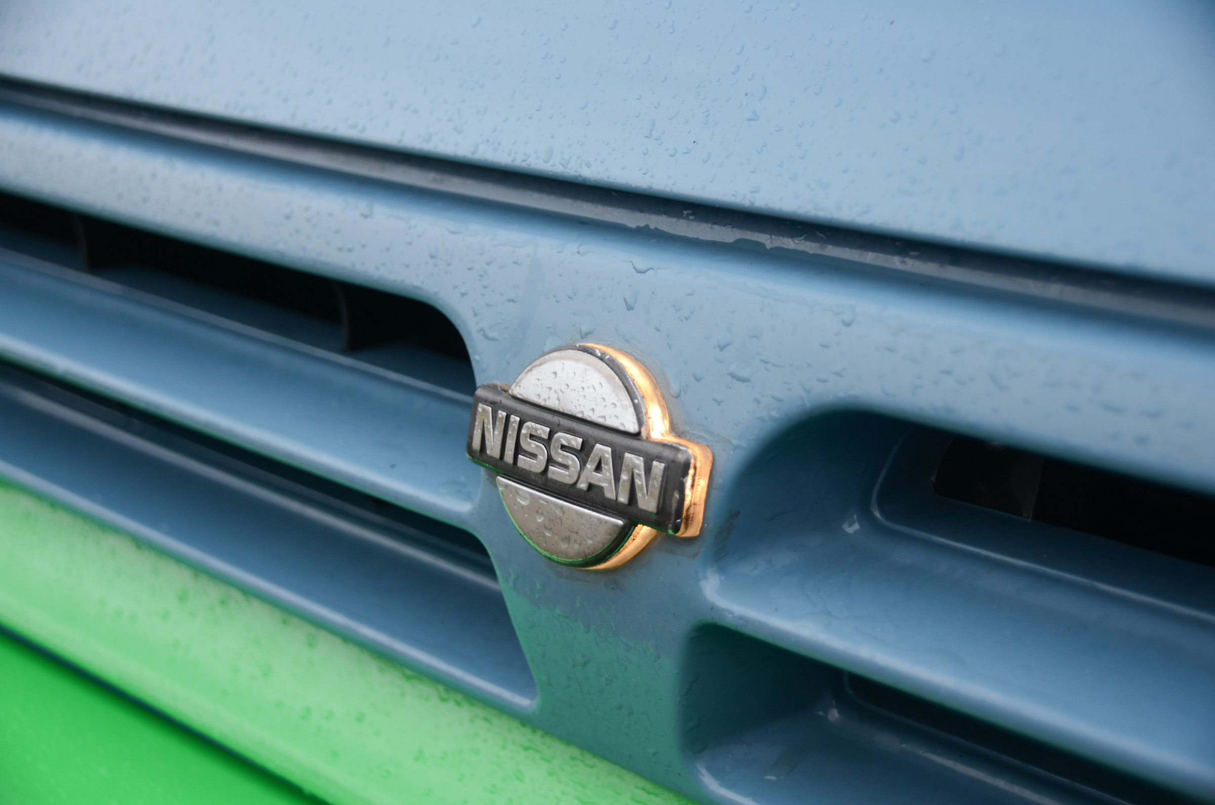 Nissan Bluebird 'Newbird' electric badge