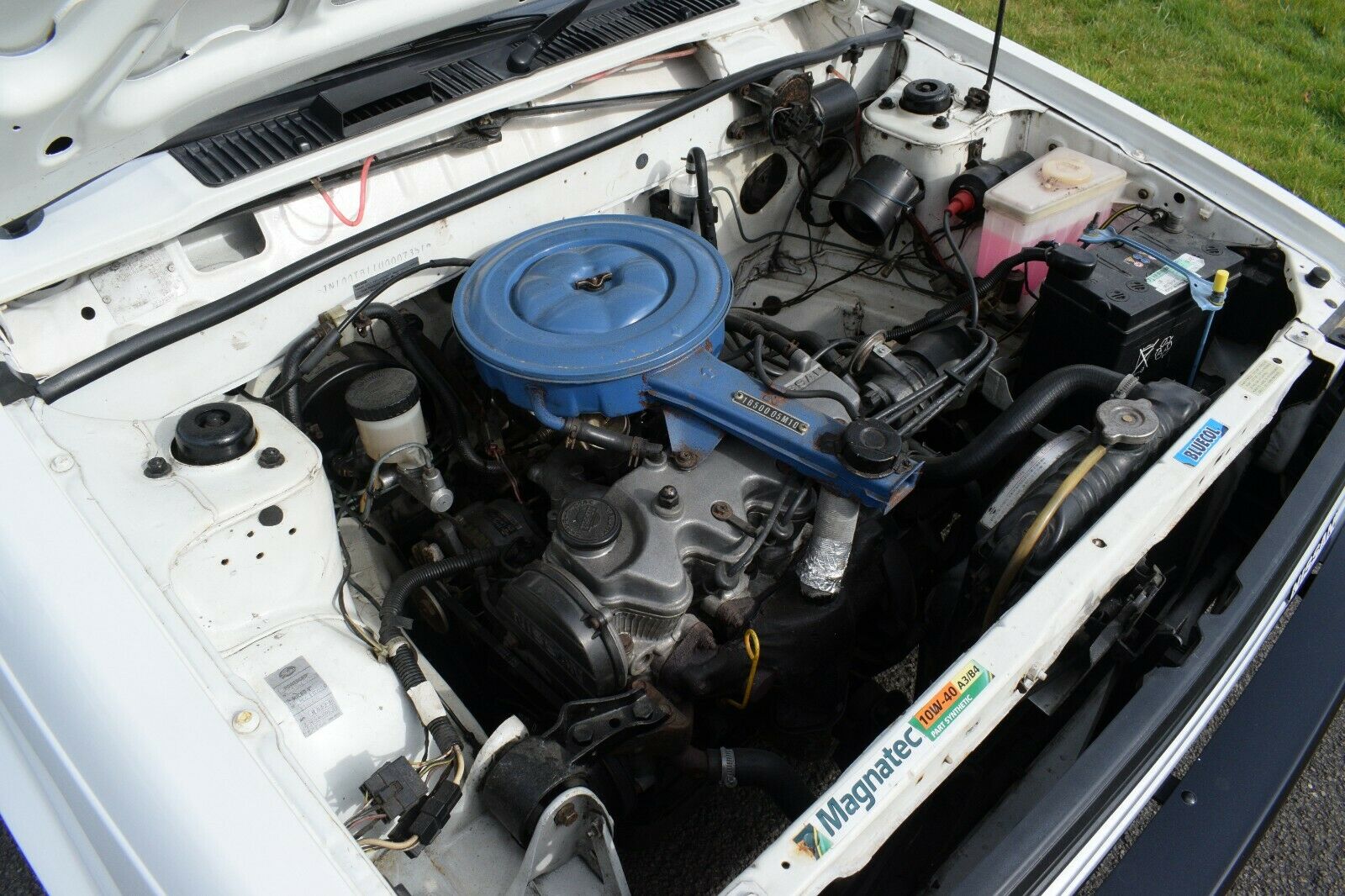 Nissan Sunny van engine