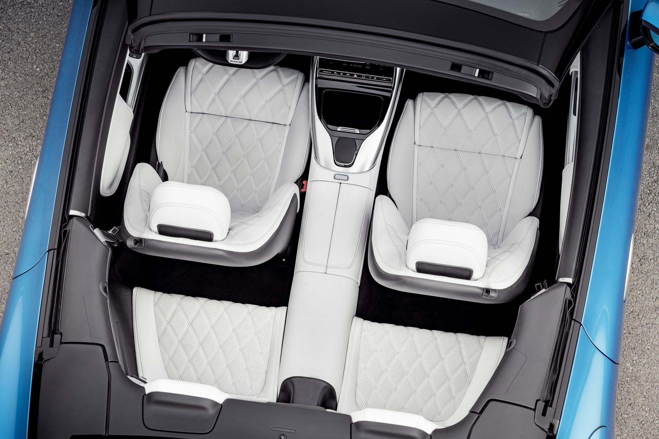 Mercedes-AMG SL 43 interior four seats