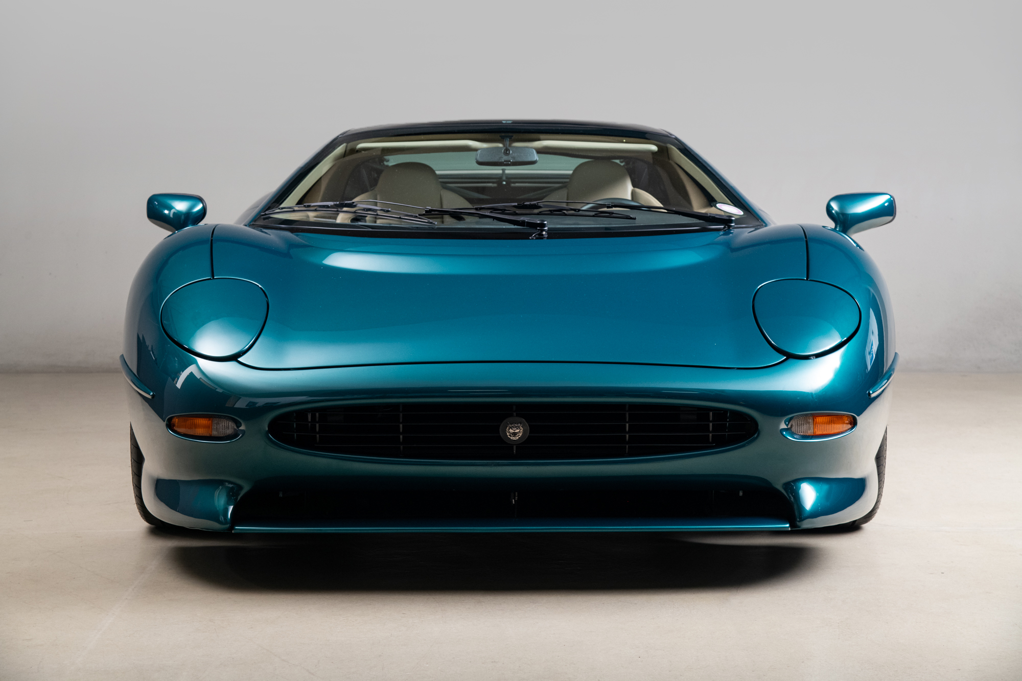 A timewarp Jaguar XJ220 supercar with 16 miles is for sale