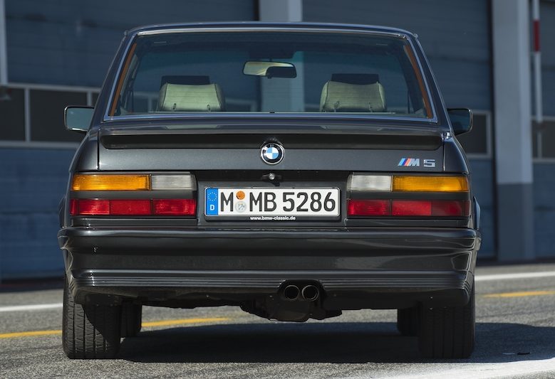 BMW M5 E28