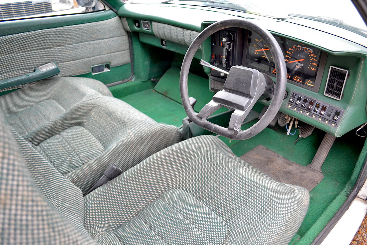 Matra-Simca Bagheera interior