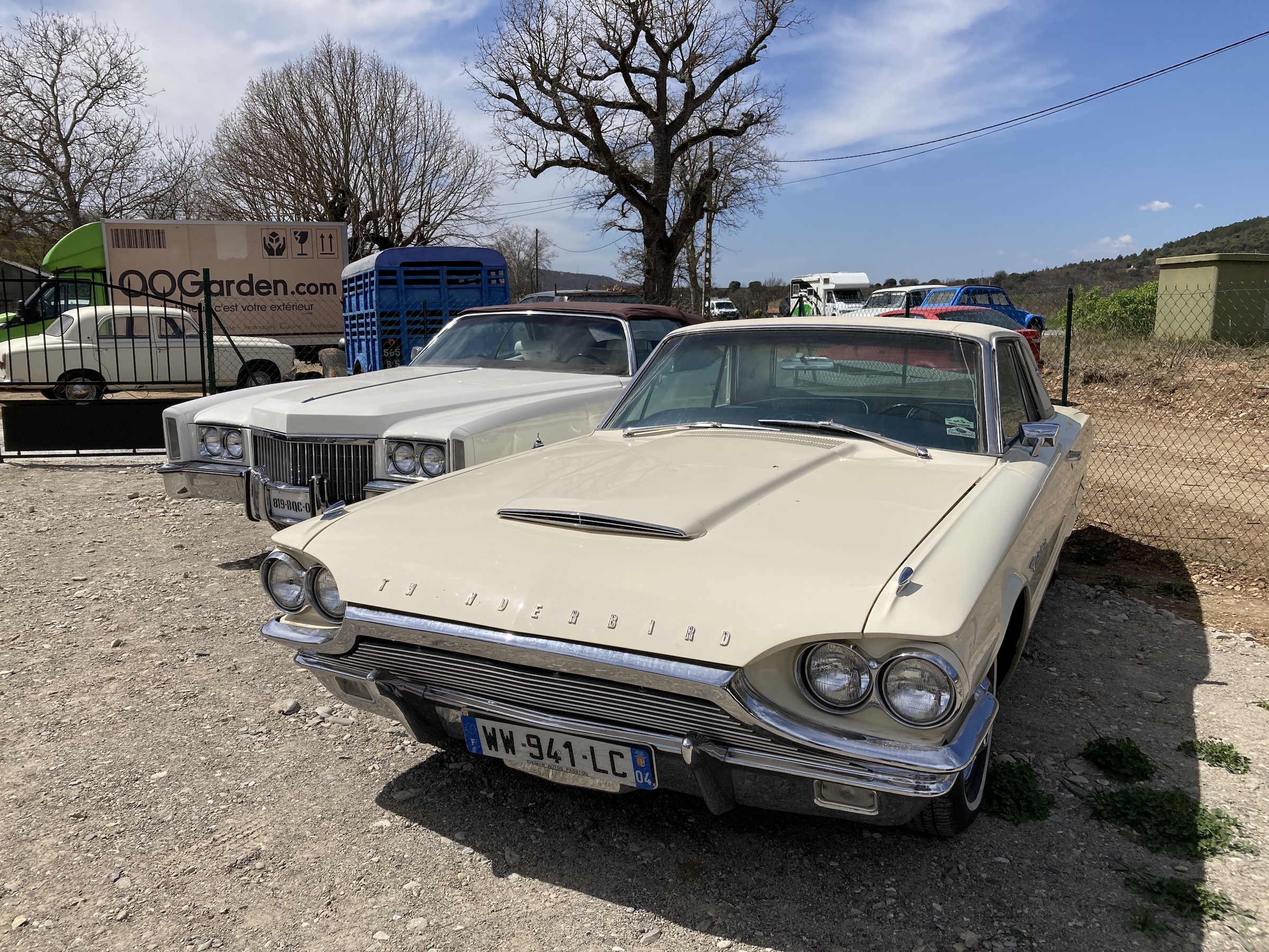 French dealer scrapyard Thunderbird