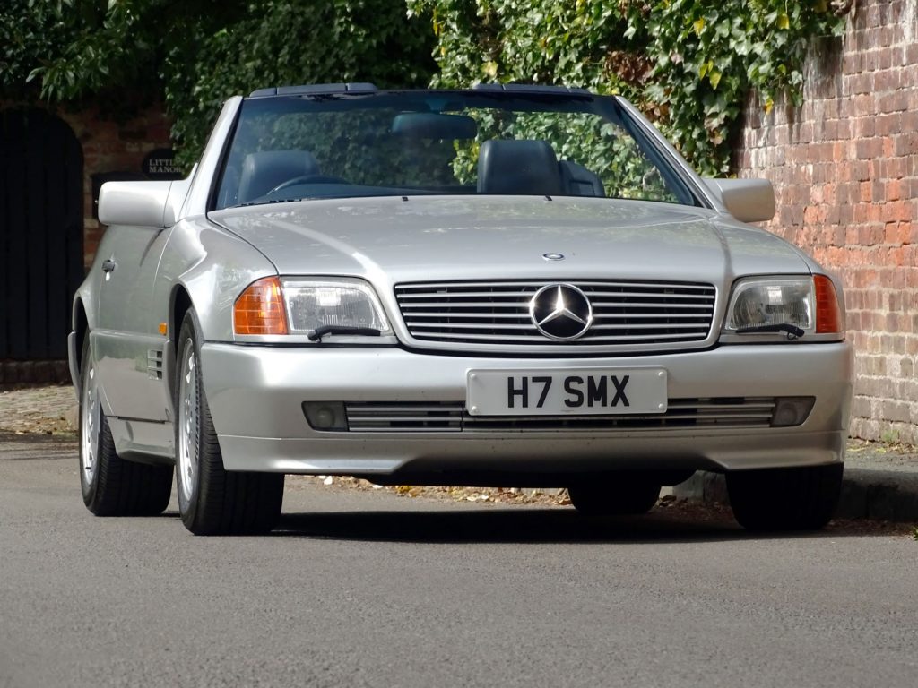 Stirling Moss Mercedes 500SL