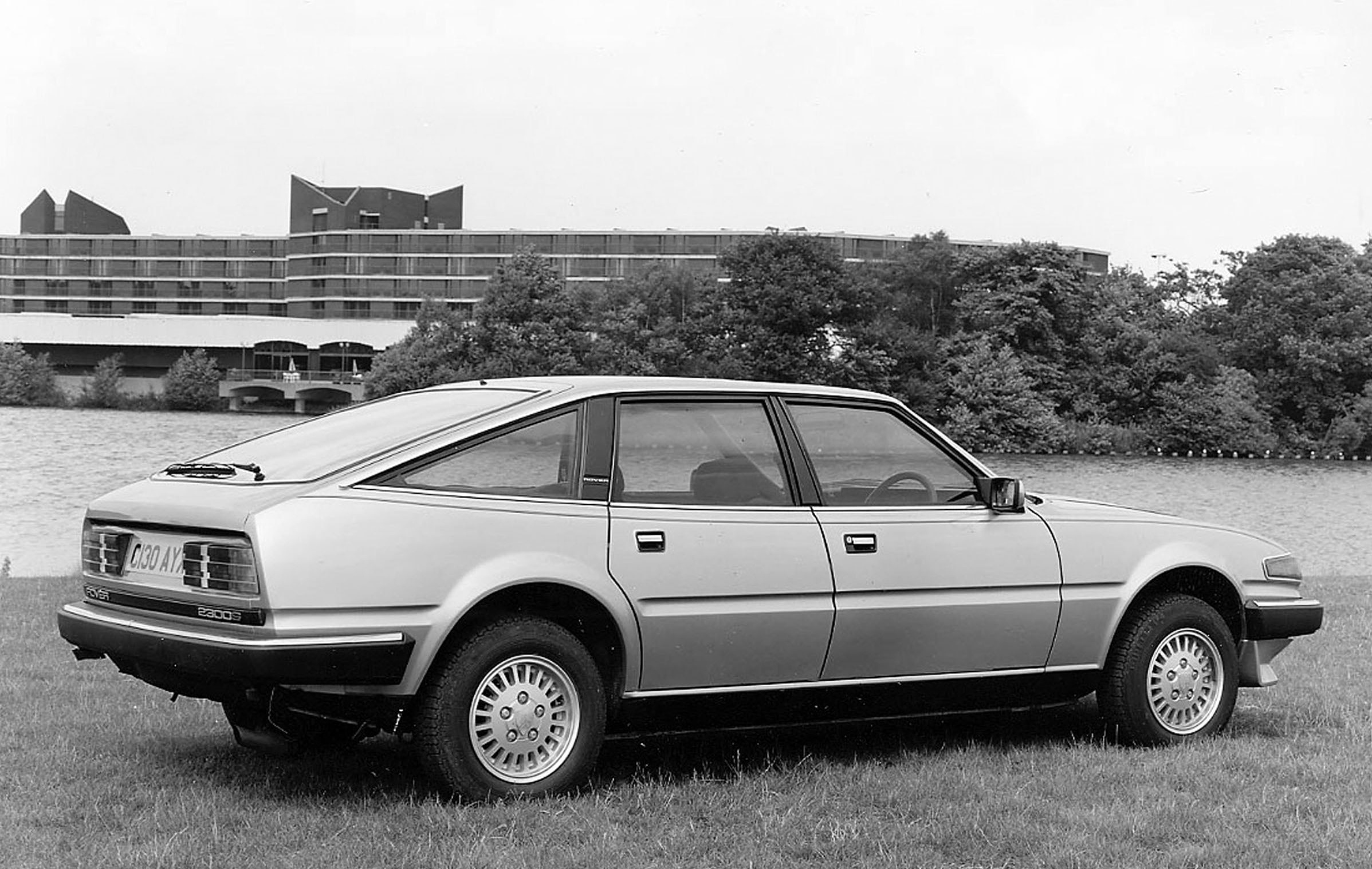 History of the Rover SD1