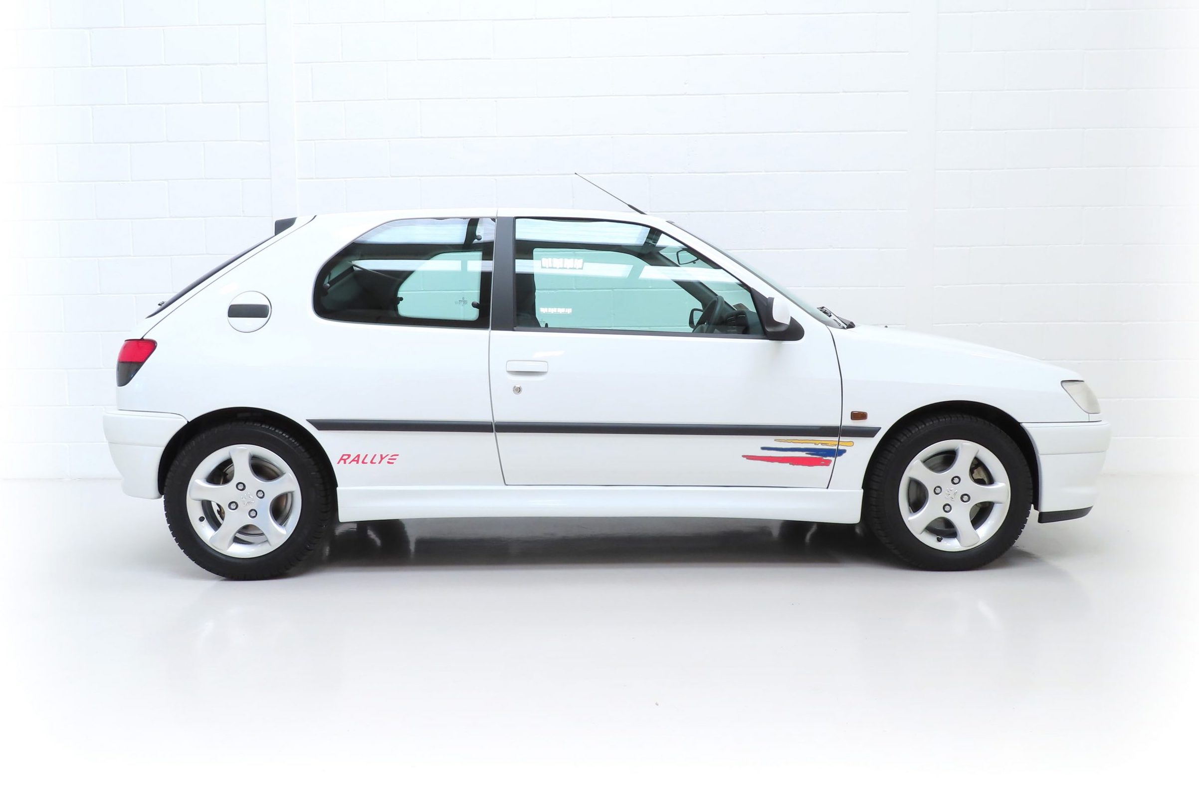 309-mile Peugeot 306 Rallye could be yours – for £46,000