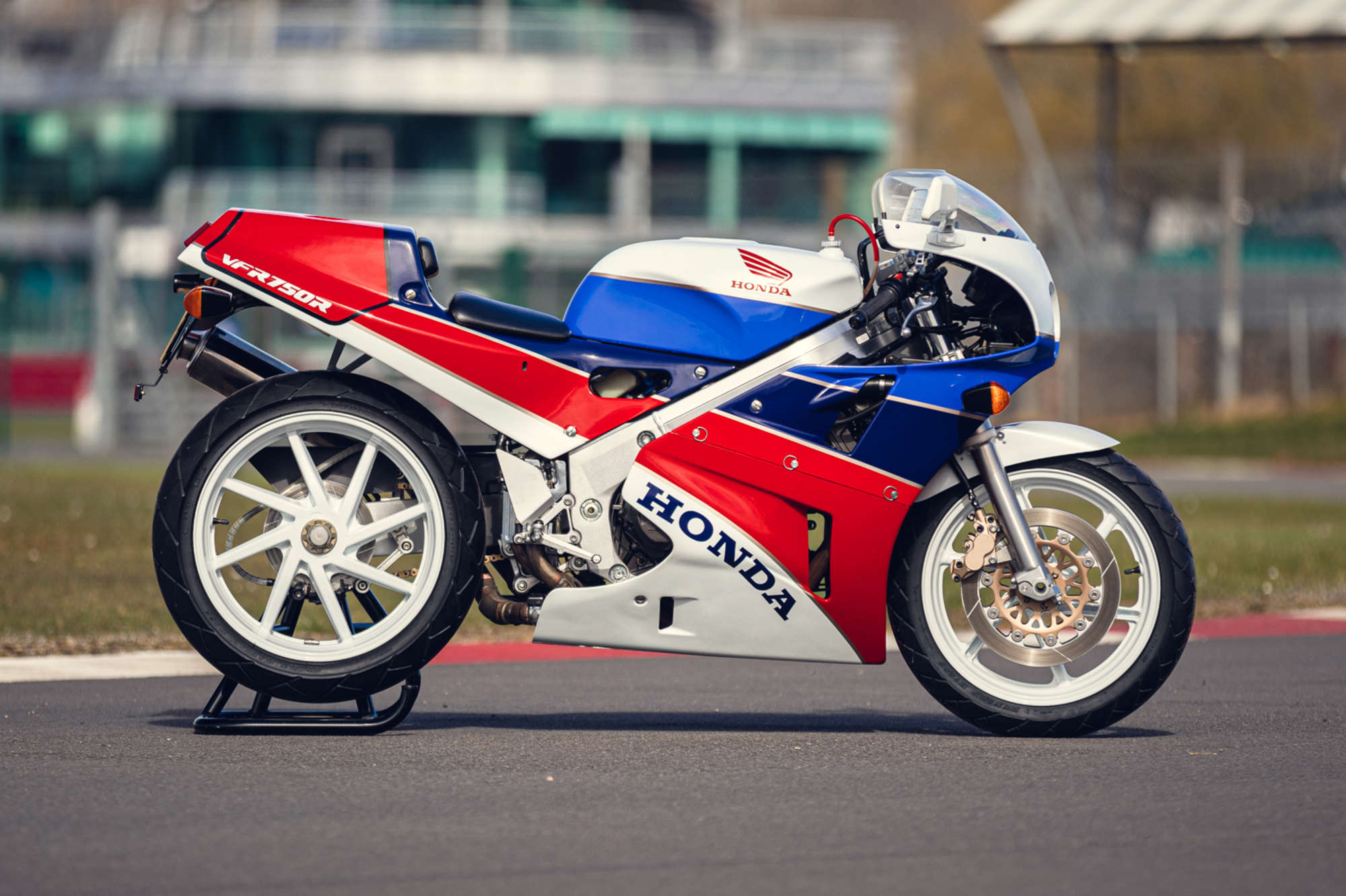 Superbike, super price: Honda RC30 sells for £65k