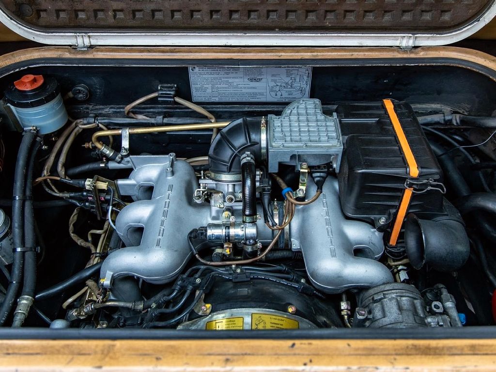 Porsche Volkswagen T3 B32 engine