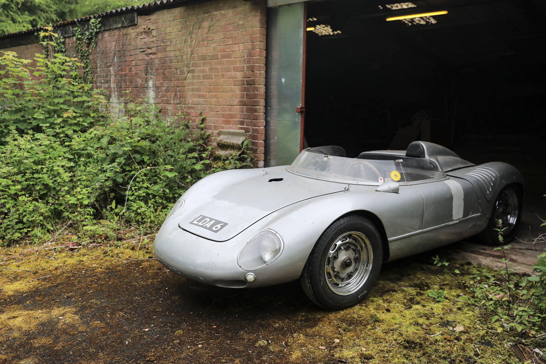 Hidden for 35 years, £1.75m barn find Porsche 550 Spyder heads to auction