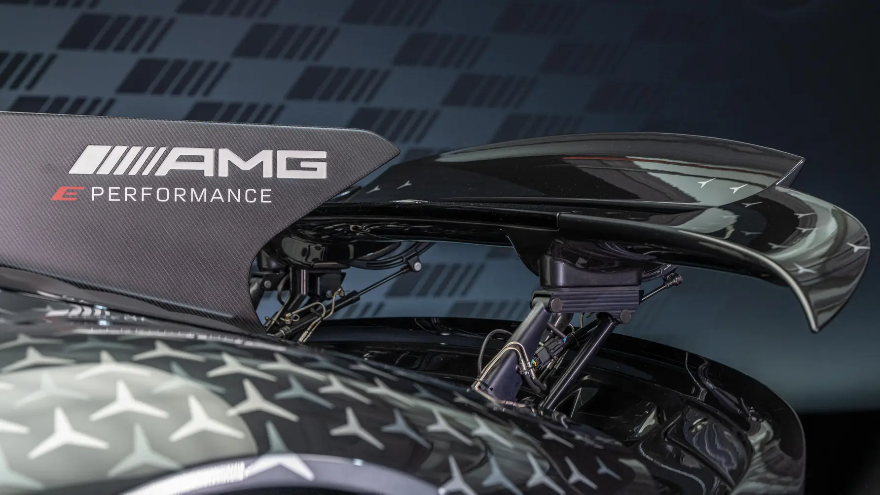 Mercedes-AMG One active aero