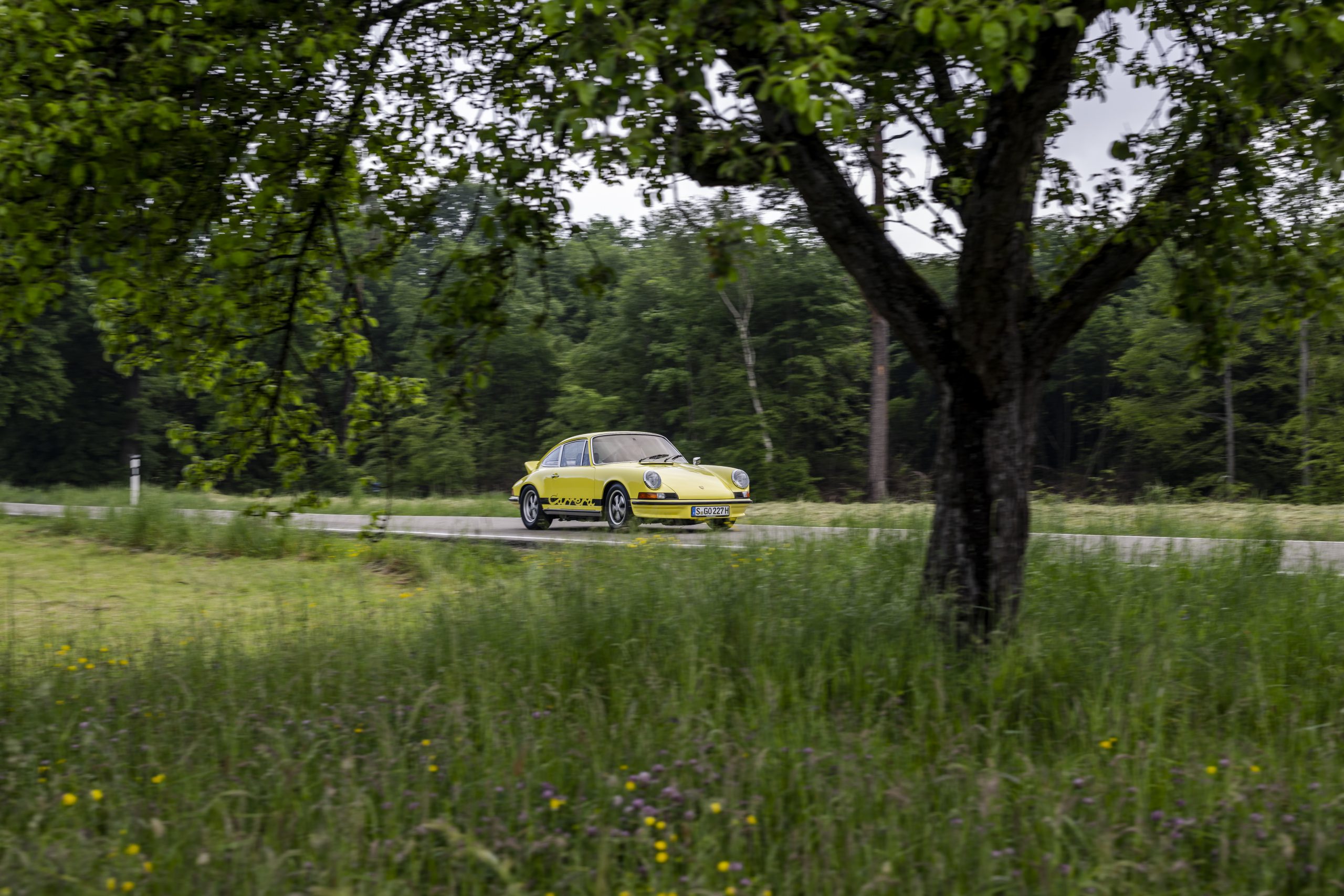 Porsche 911 Carrera 2.7 RS Touring