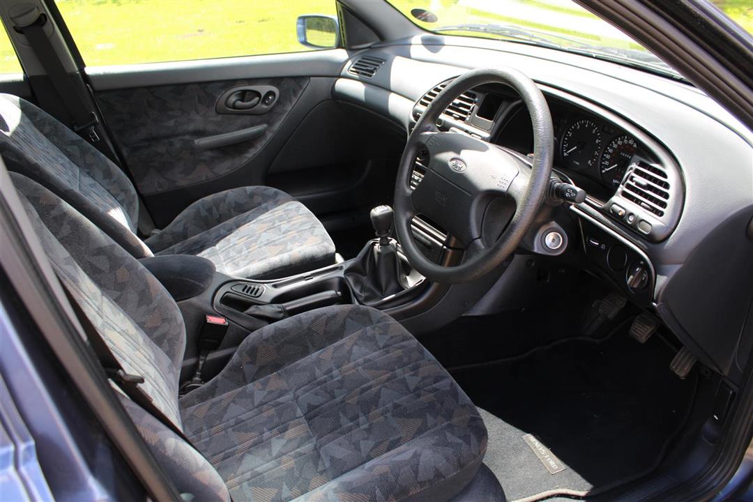 ACA Ford Mondeo Verona interior