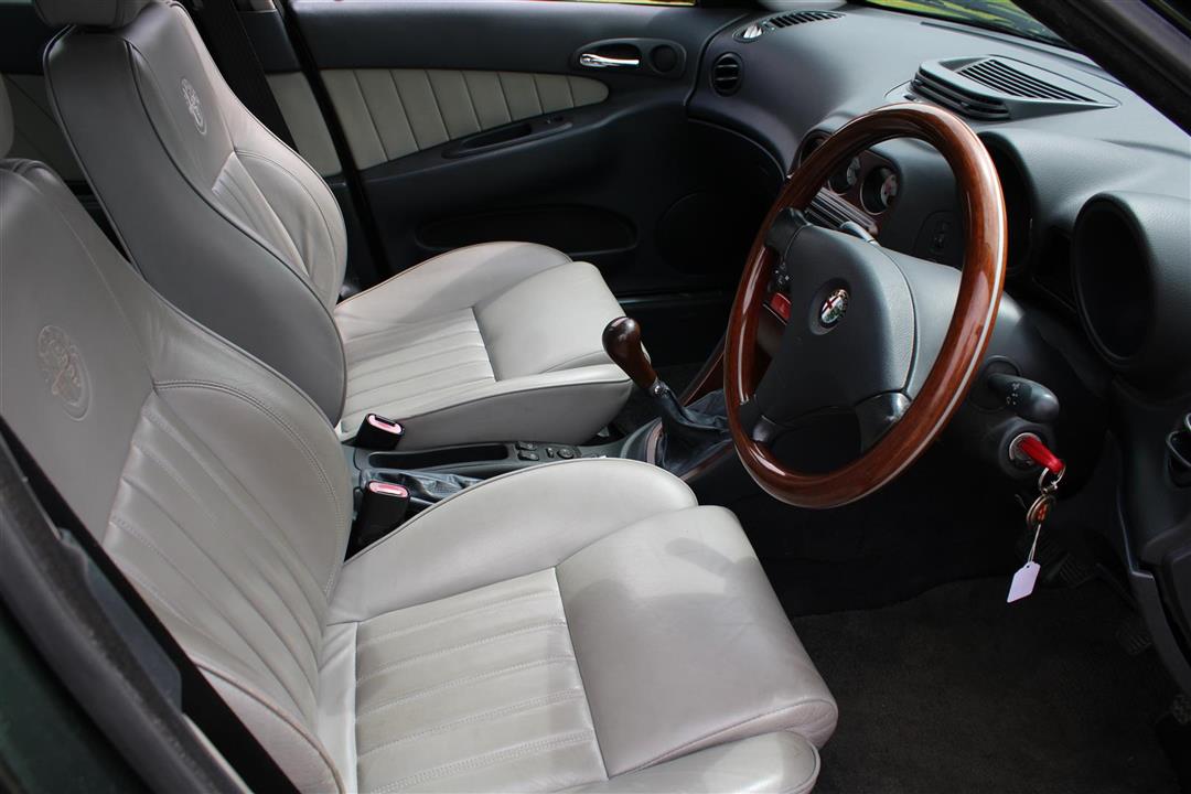 ACA Alfa Romeo 156 interior