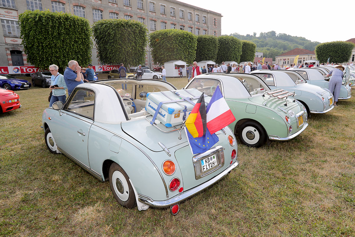 Laon Historic Nissan Figaro