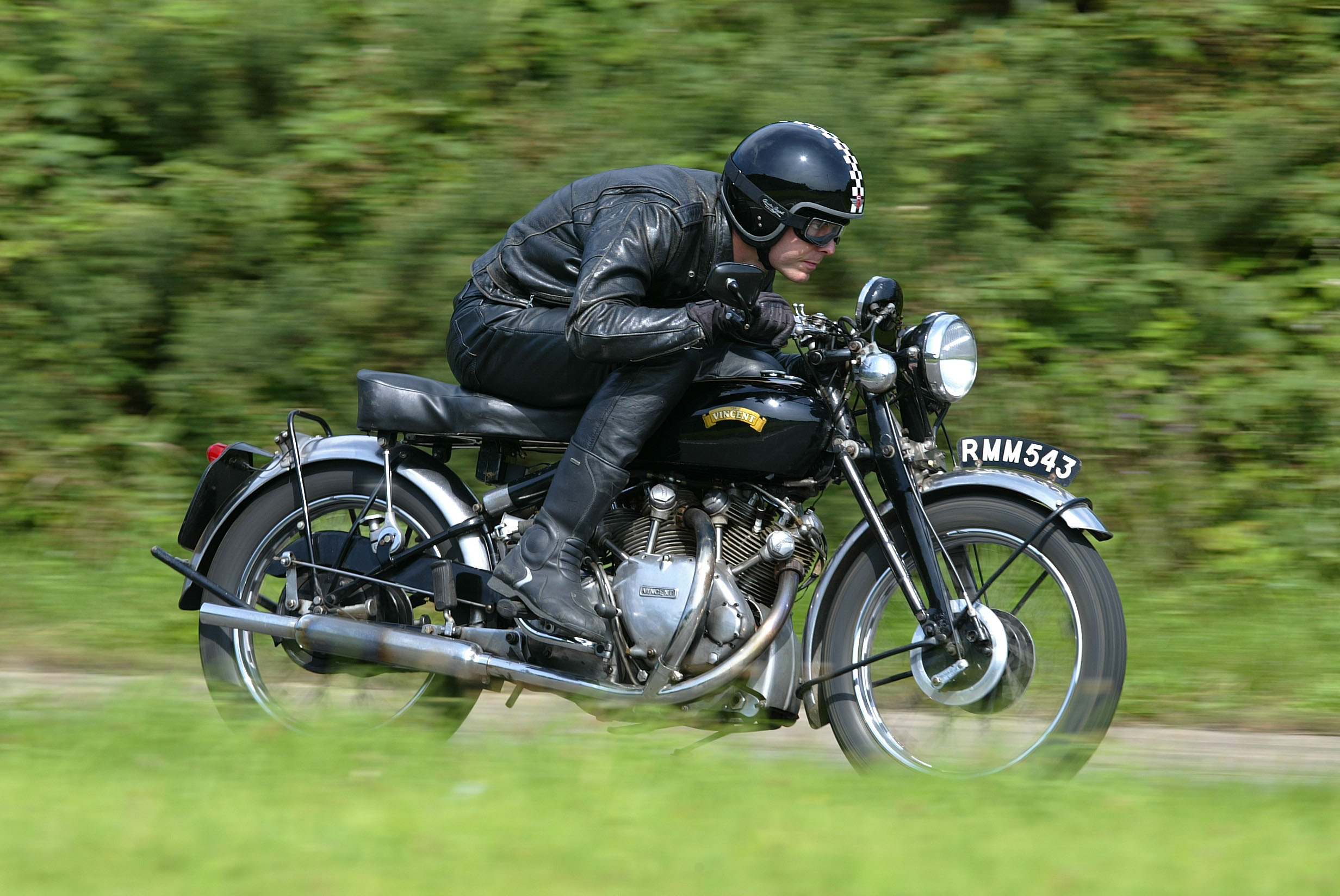 The snarling Vincent Rapide can still mix it on modern roads