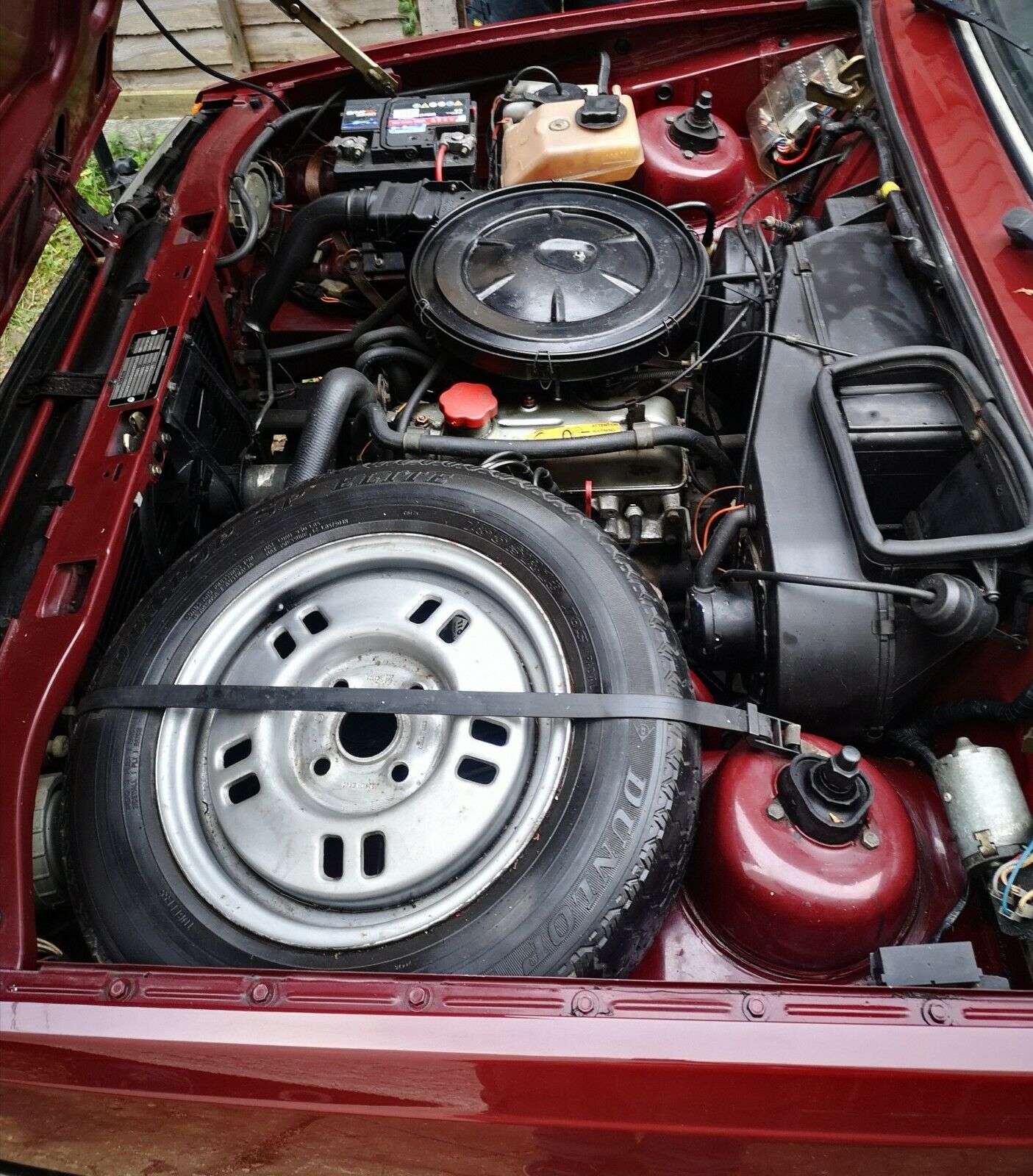 Volvo 340 engine