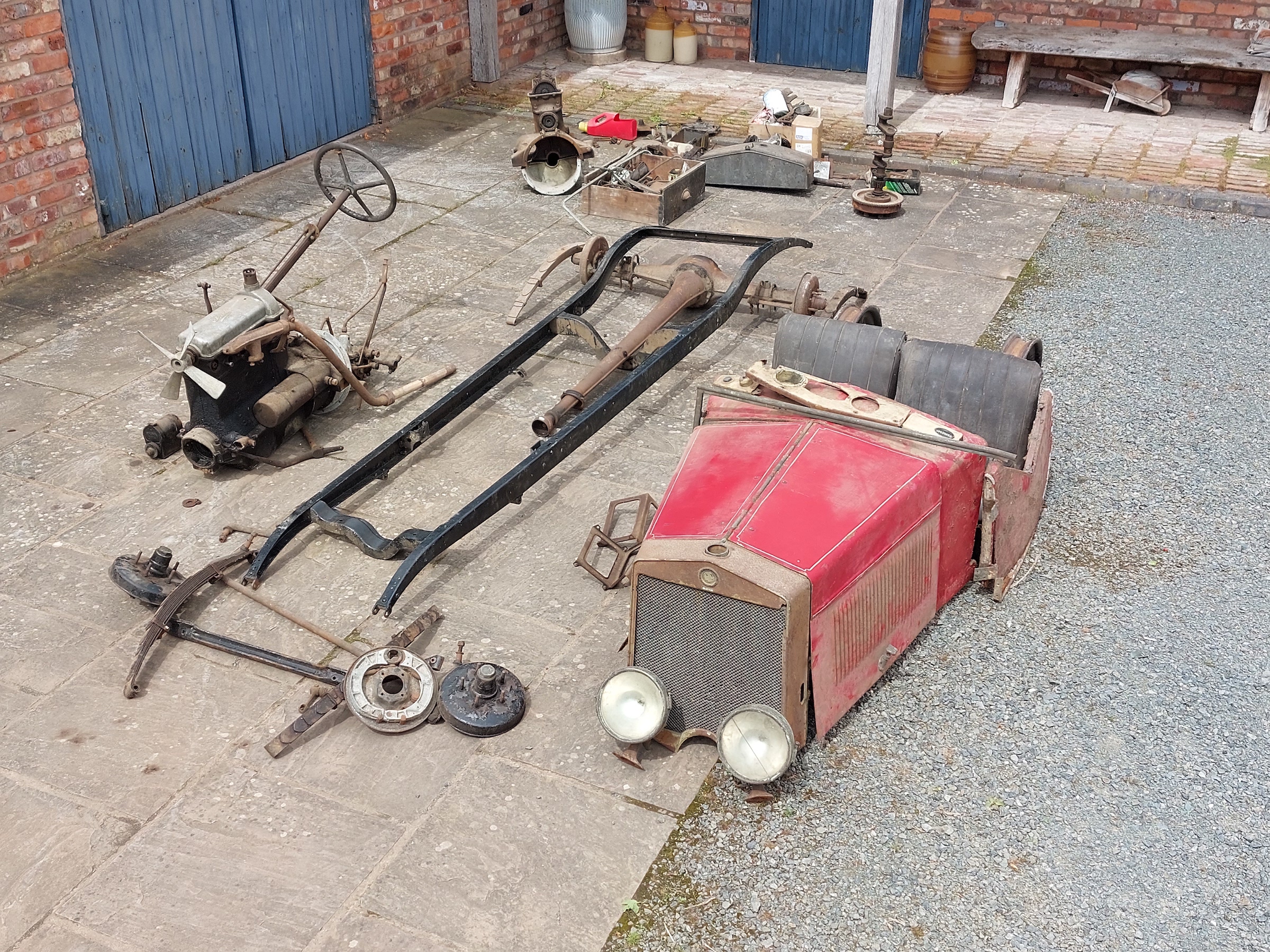 Free to any young driver – but you'll have to build this pre-war Fiat yourself! ￼