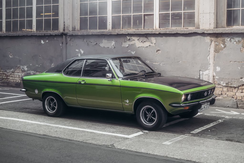 Opel Manta vinyl roof