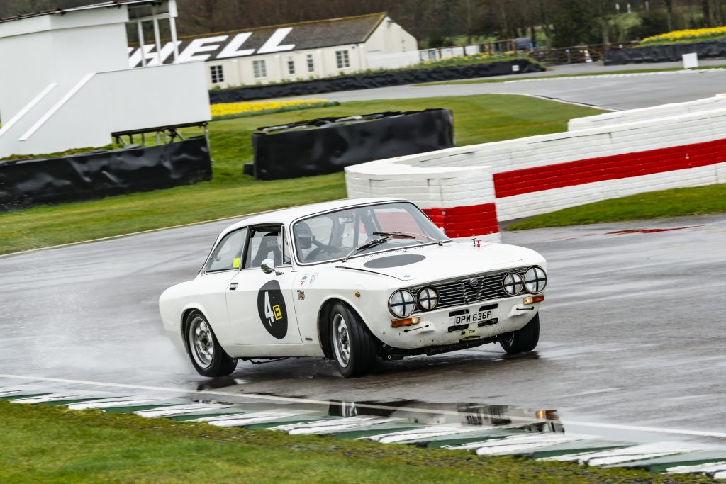 Alfa Romeo GT 1600 Junior review