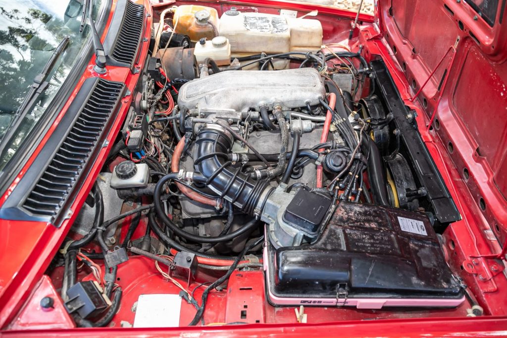 Alfa Romeo GTV6 engine