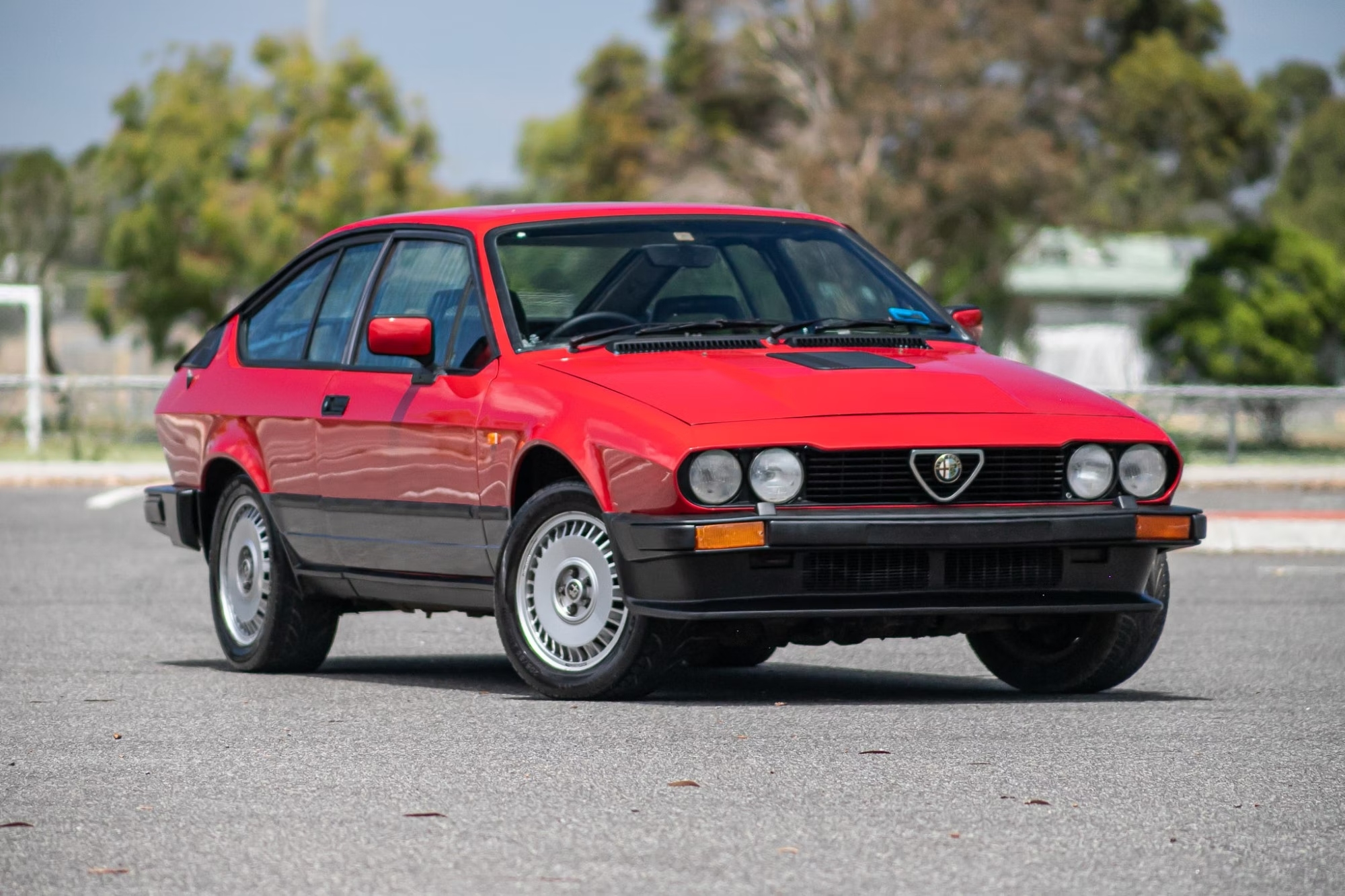 Buying Guide: Alfa Romeo GTV6 (1981 - 1987)