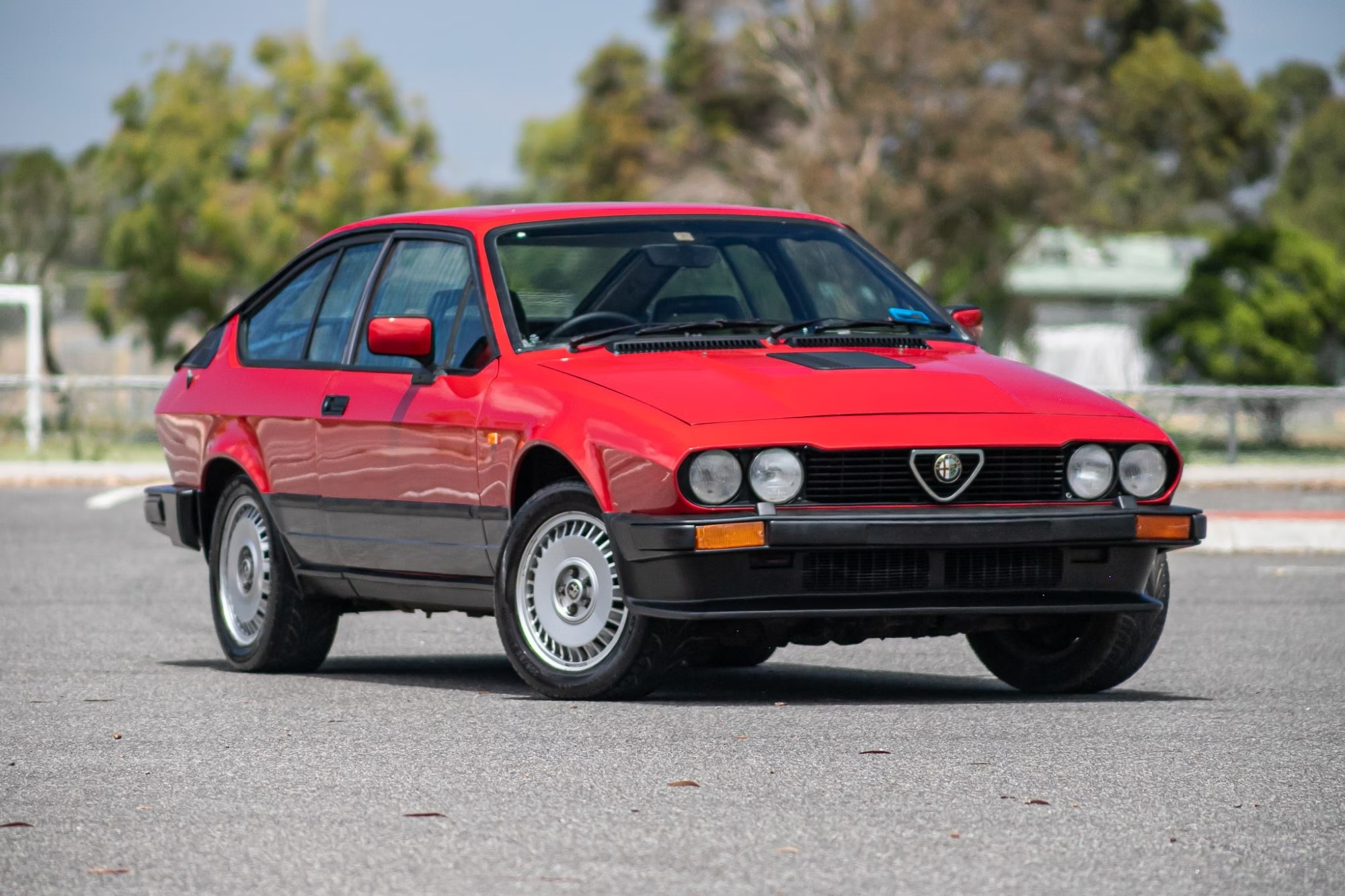 Buying Guide: Alfa Romeo GTV6 (1981 – 1987)